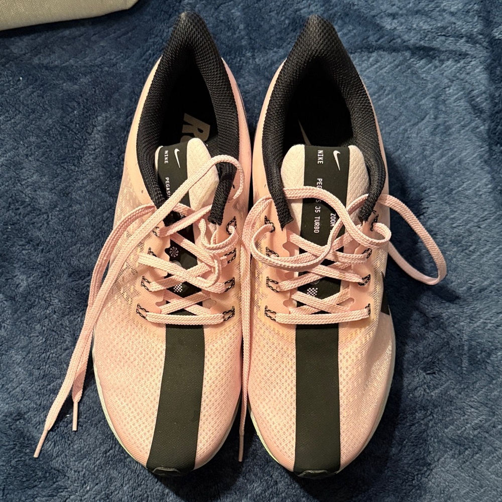 Nike Women's Athletic Shoes in Pink and Black